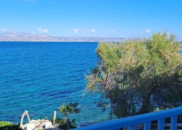 Apartment Dinas Piso Livadi