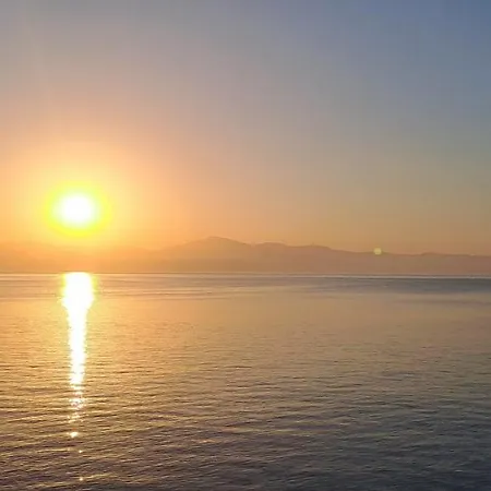 Dinas Διαμέρισμα Πίσω Λιβάδι