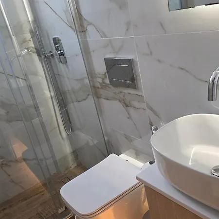 Appartement Dinas *