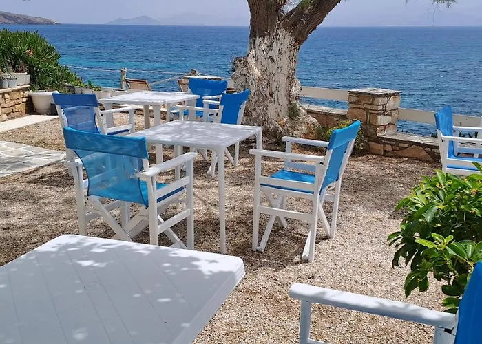 Dinas Appartement Piso Livadi